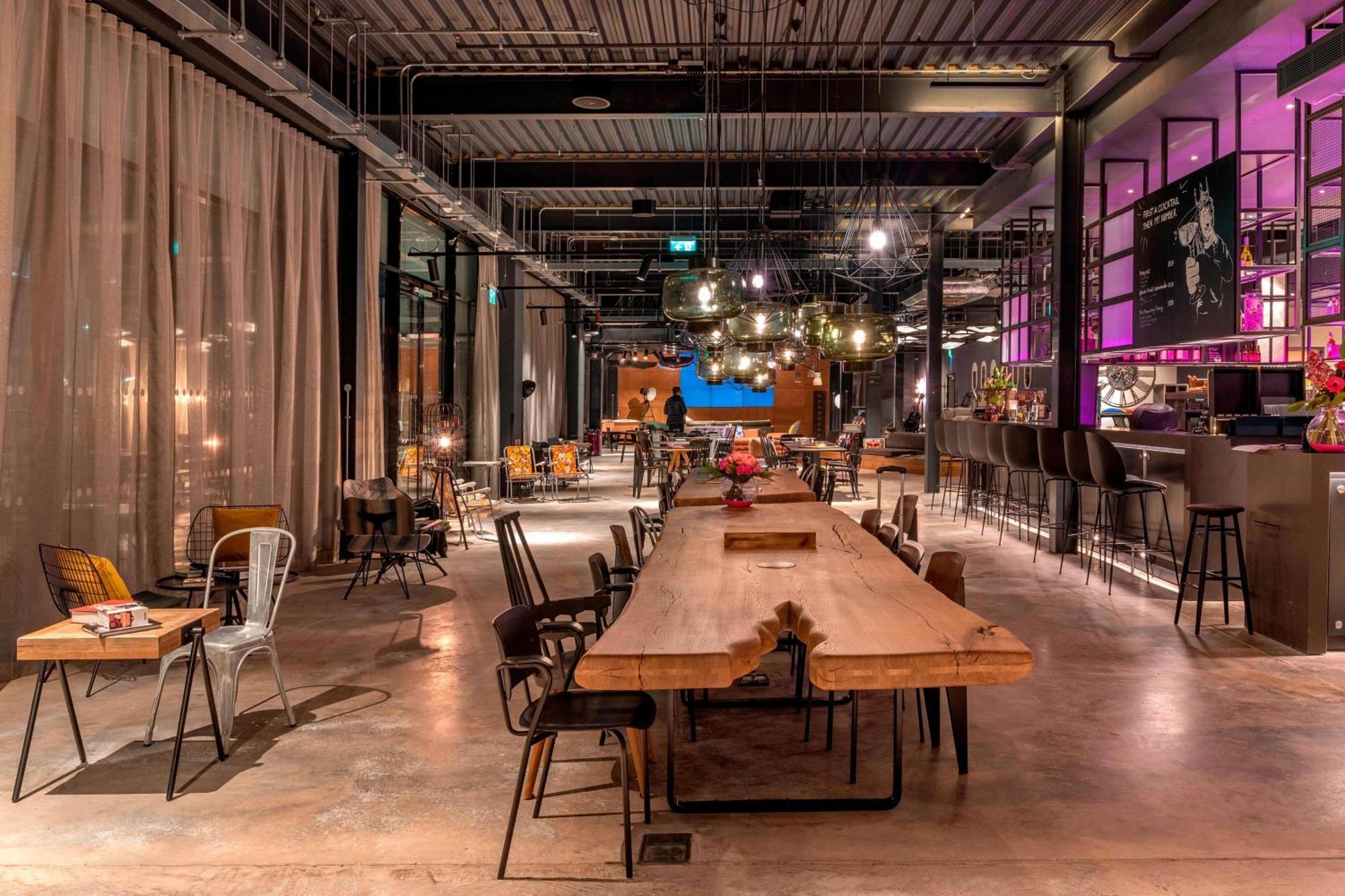 Moxy London Heathrow Airport Hotel Hounslow Luaran gambar